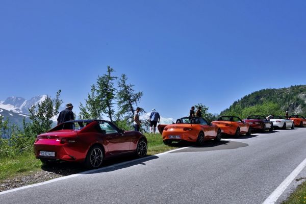 1-613D14C44-1A68-EAA3-88A9-846D498286CD.jpg