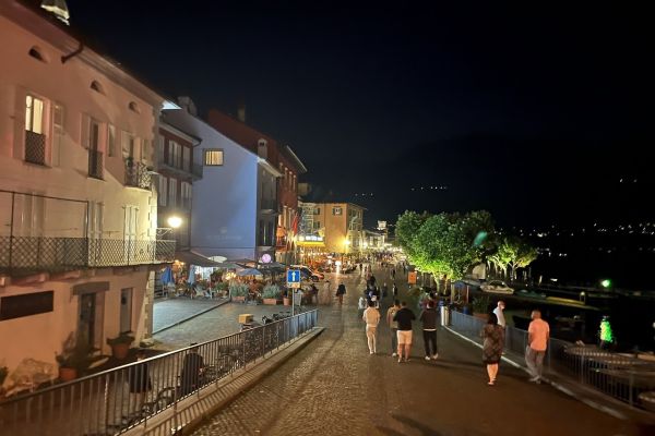 a6-ascona-1014B34CE-BD0F-7CFB-7936-85F4F0F7EE5D.jpg
